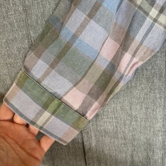 Soft Surroundings Serissa 1005 Cotton Flannel Green Lavender Blue Plaid Blouse - Picture 5 of 13